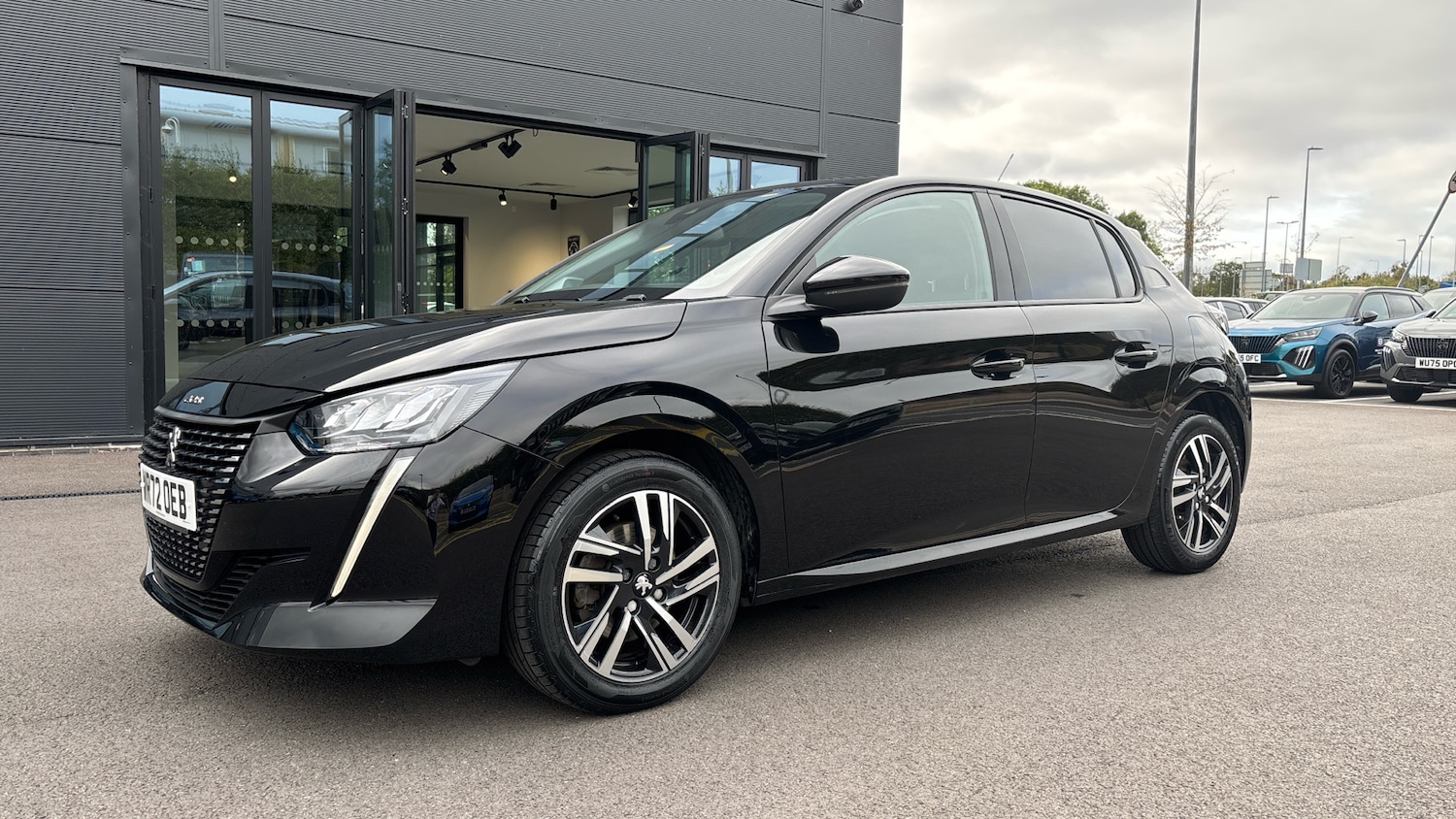 Used Peugeot 208 2023 for sale - 76123517: Photo 7