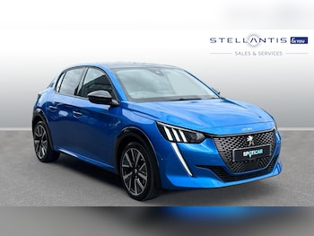 Peugeot - 208