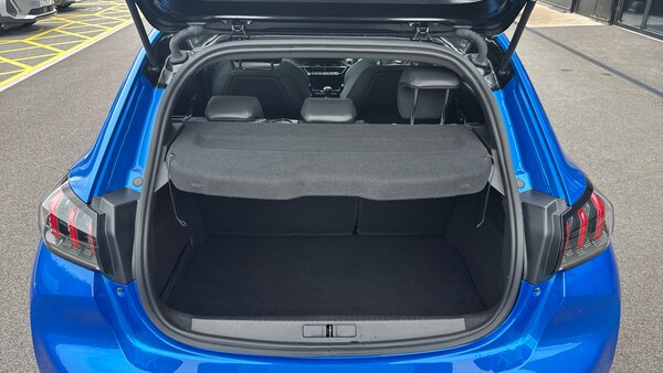 Used Peugeot 208 2023 for sale - 76202070: Photo 19
