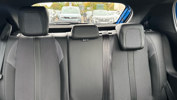 Used Peugeot 208 2023 for sale - 76202070: Photo 25