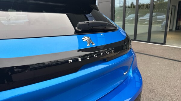 Used Peugeot 208 2023 for sale - 76202070: Photo 26