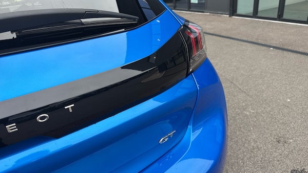 Used Peugeot 208 2023 for sale - 76202070: Photo 45
