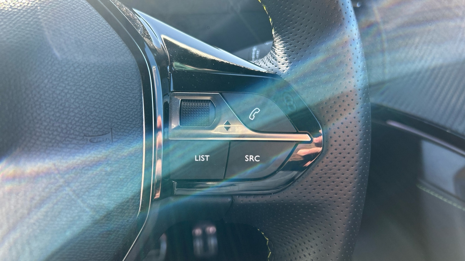 Used Peugeot 2008 2022 for sale - 77315793: Photo 25