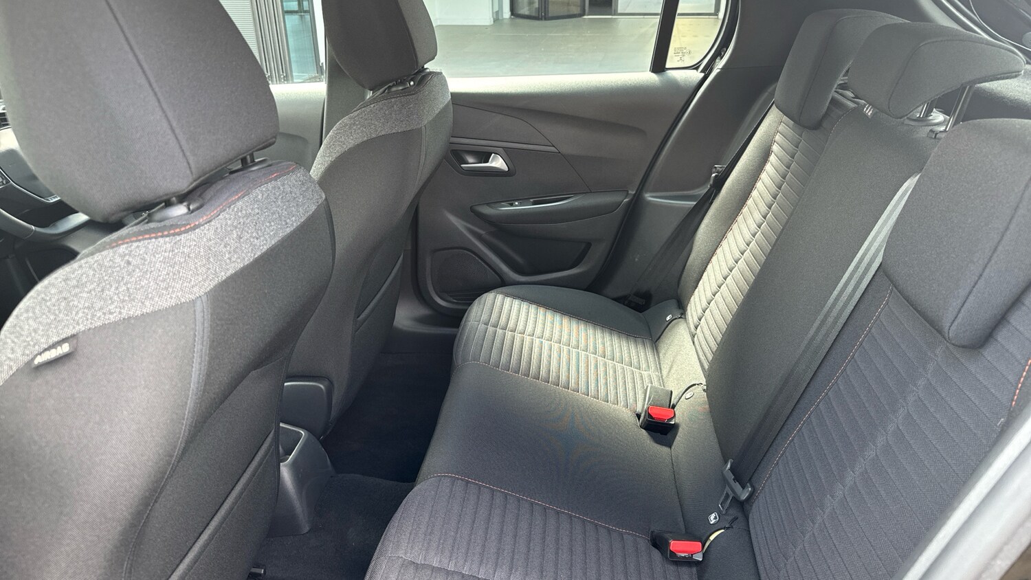 Vehicle 33