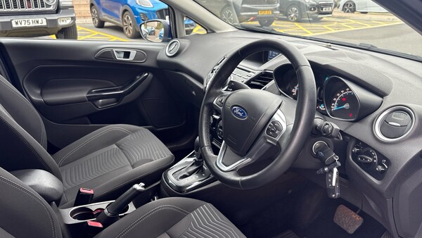 Used Ford Fiesta 2015 for sale - 76154024: Photo 11