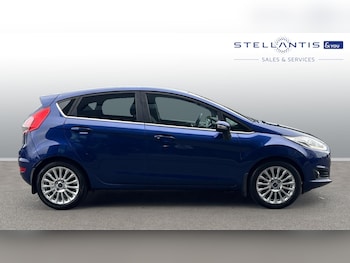Used Ford Fiesta 2015 for sale - 76154024: Photo