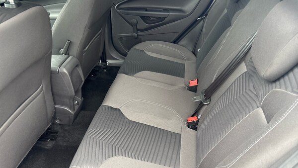 Used Ford Fiesta 2015 for sale - 76154024: Photo 33