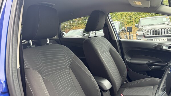 Used Ford Fiesta 2015 for sale - 76154024: Photo 41