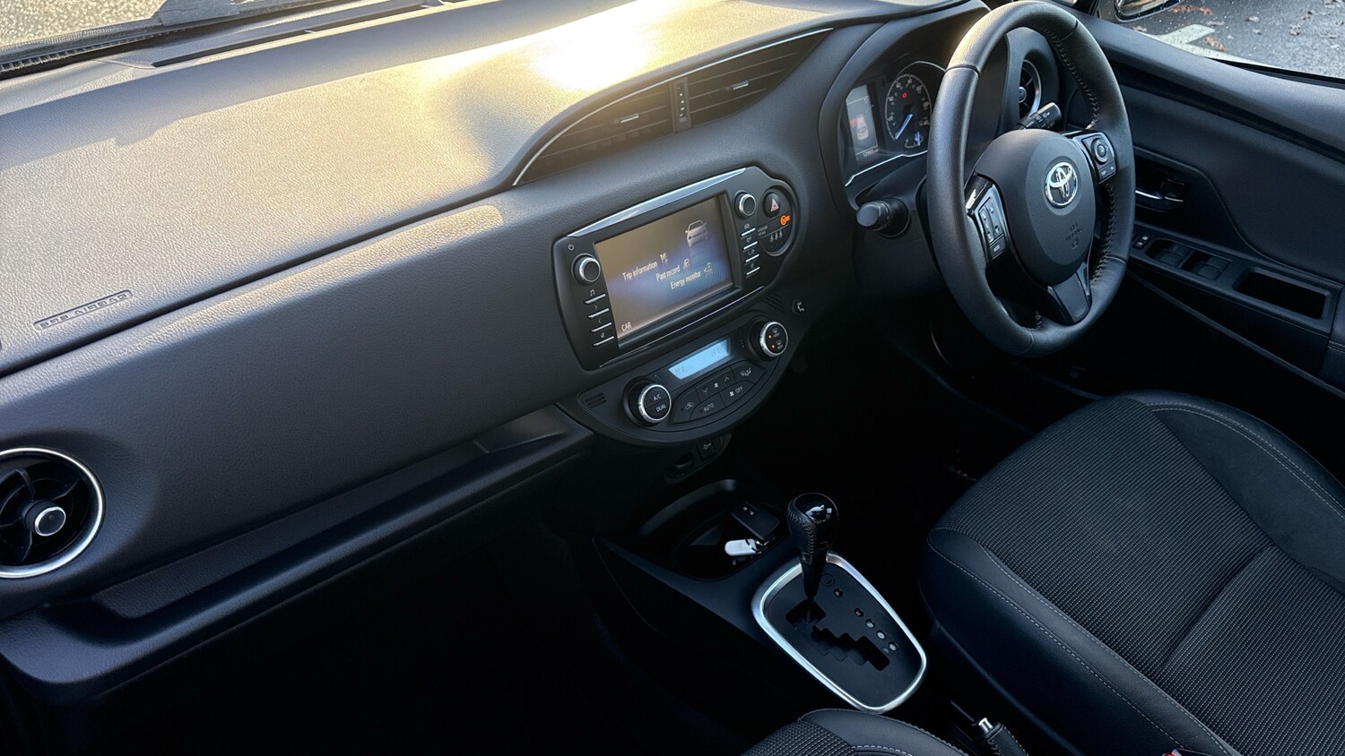 Used Toyota Yaris 2020 for sale - 76927439: Photo 13