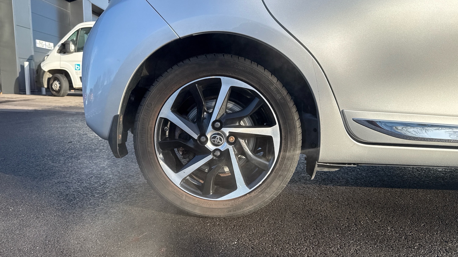 Used Toyota Yaris 2020 for sale - 76927439: Photo 17