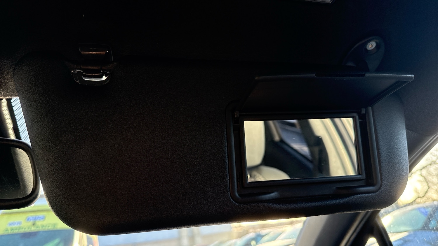 Used Toyota Yaris 2020 for sale - 76927439: Photo 39