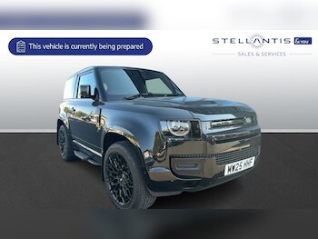 Used Land Rover Defender 90 2025 for sale - 75733167: Photo