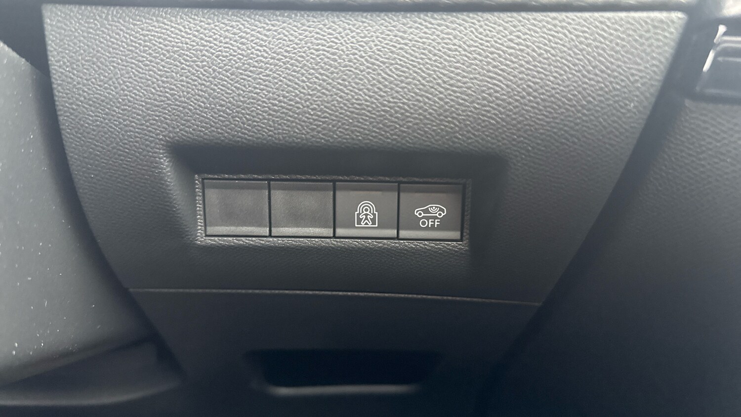 Used Peugeot 208 2024 for sale - 77770313: Photo 34