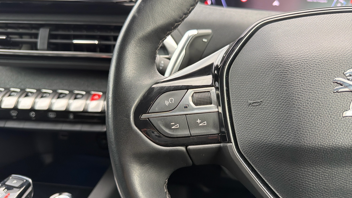 Used Peugeot 3008 2022 for sale - 77239193: Photo 24