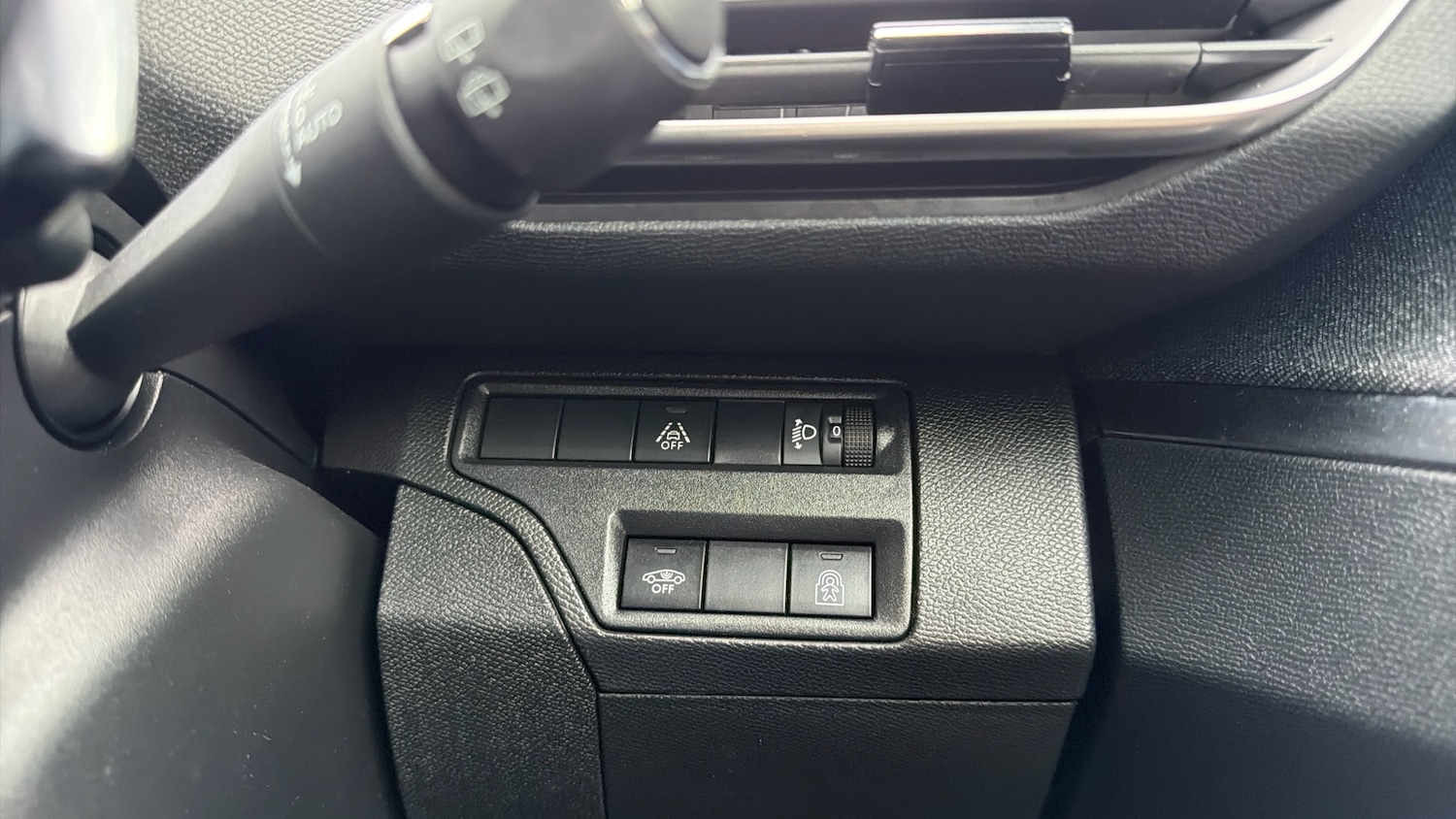 Used Peugeot 3008 2022 for sale - 77239193: Photo 35