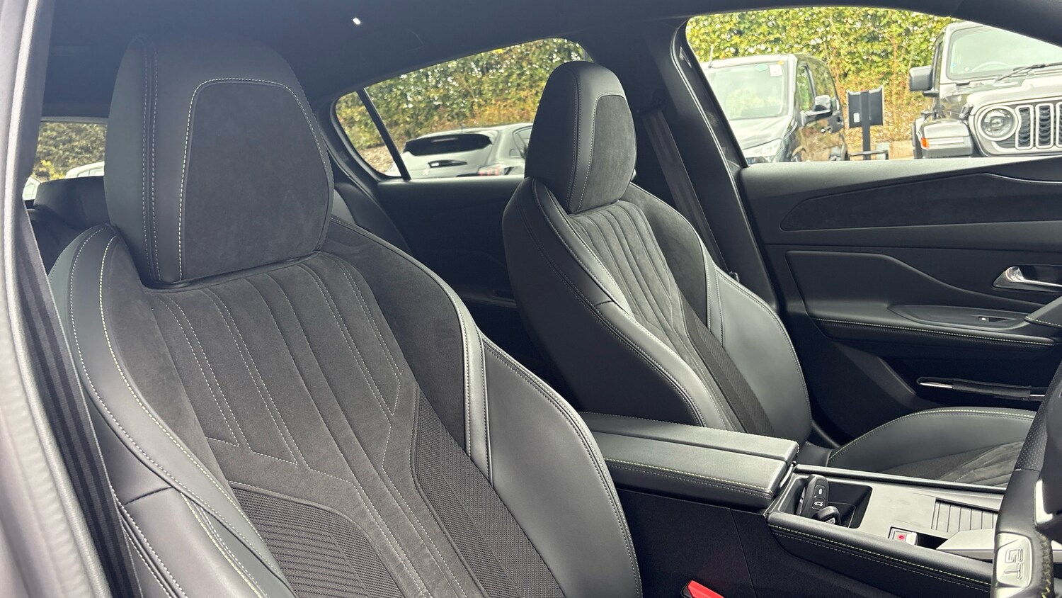 Used Peugeot 308 2024 for sale - 76168034: Photo 41