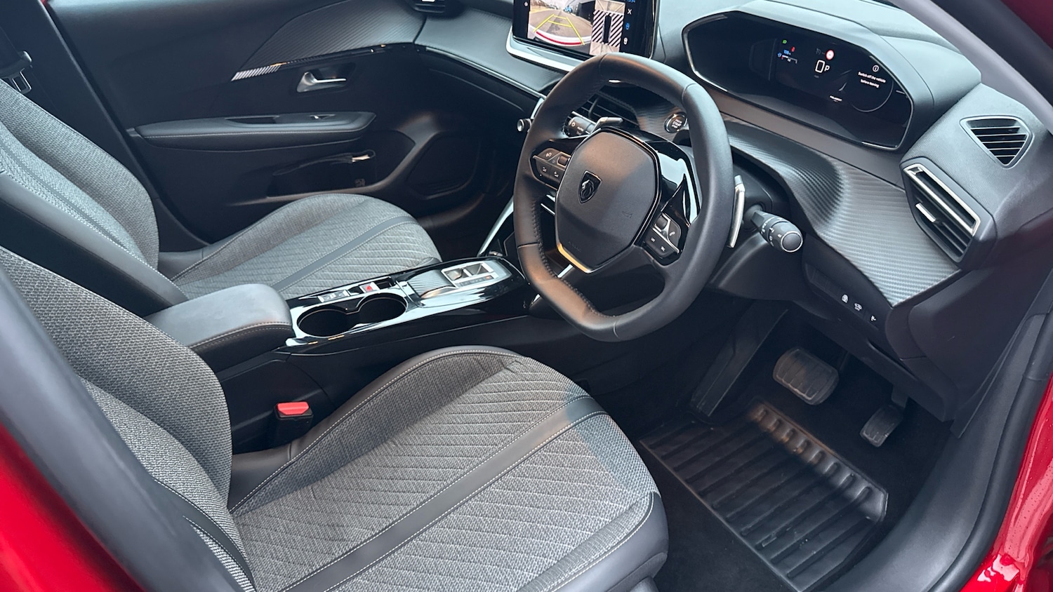 Used Peugeot 208 2024 for sale - 76690676: Photo 12