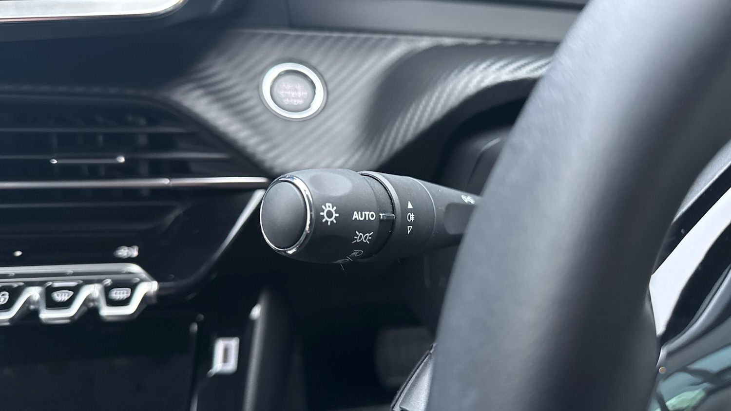 Used Peugeot 208 2024 for sale - 76690676: Photo 28