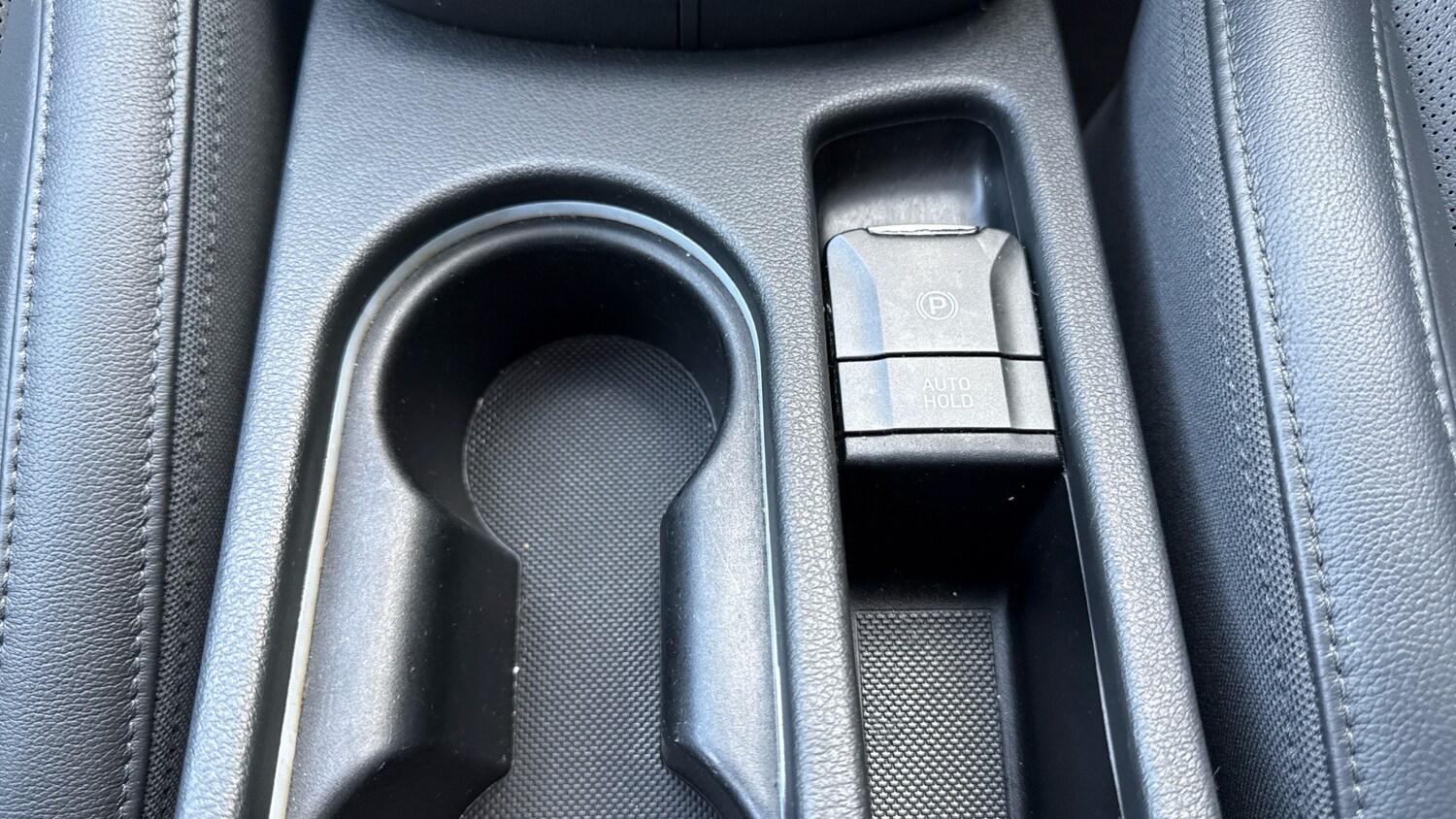 Used Hyundai KONA 2021 for sale - 76359077: Photo 21