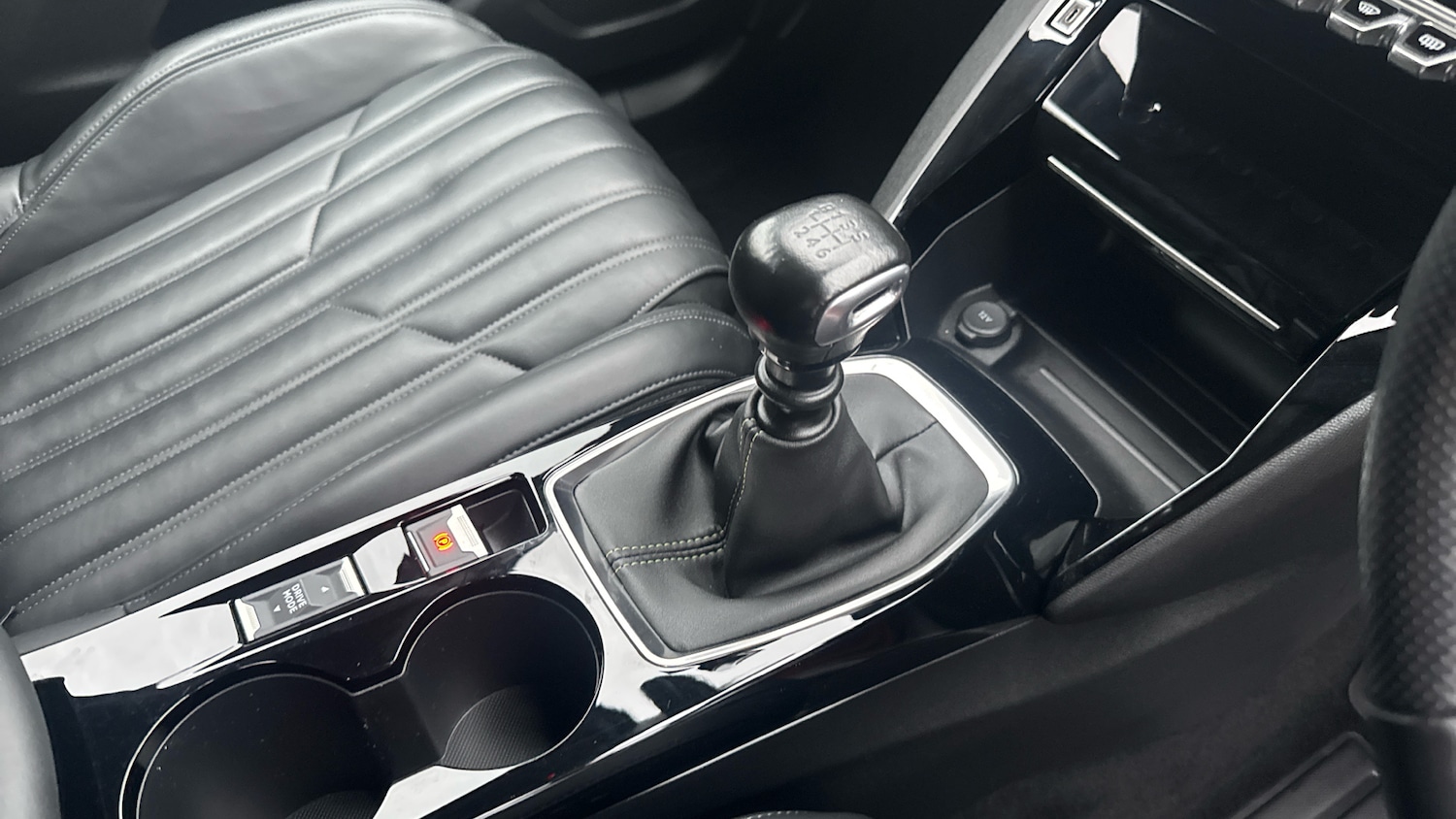 Used Peugeot 2008 2021 for sale - 76574278: Photo 20