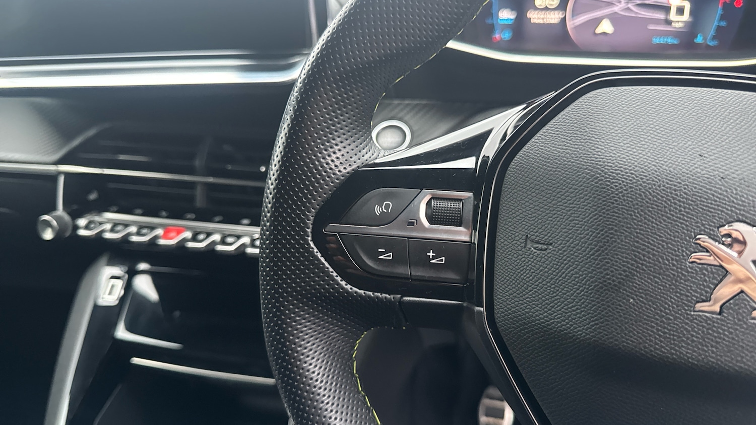 Used Peugeot 2008 2021 for sale - 76574278: Photo 23