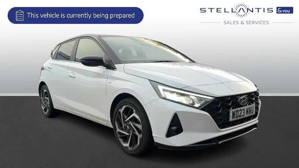 Used Hyundai i20 2023 for sale - 76500515: Photo 1