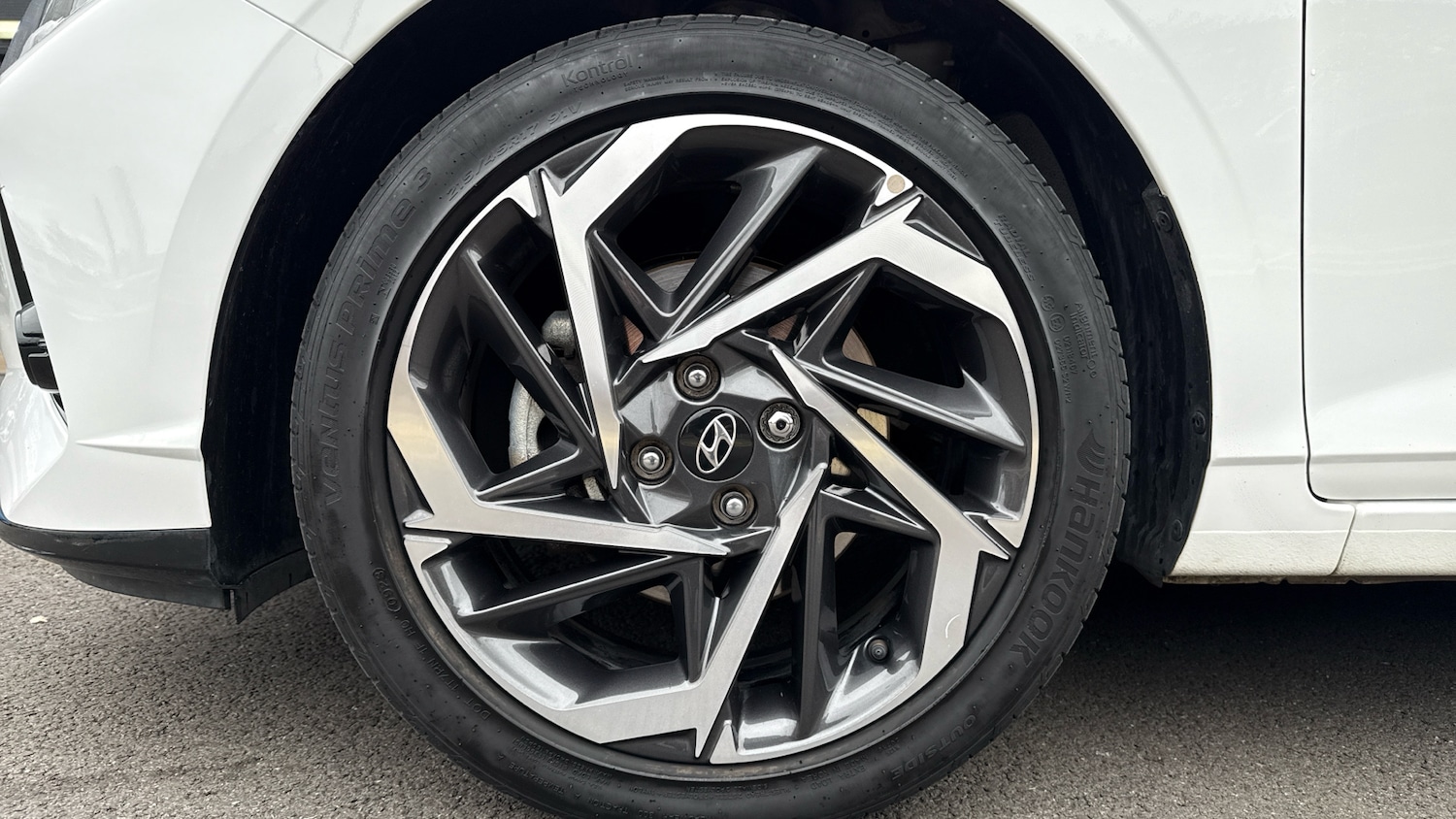 Used Hyundai i20 2023 for sale - 76500515: Photo 14