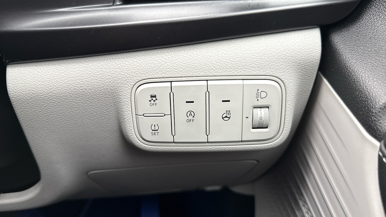 Used Hyundai i20 2023 for sale - 76500515: Photo 34