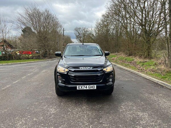 Used Isuzu D-Max 2024 for sale - 75519284: Photo 2