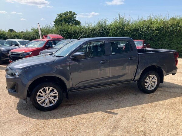 Used Isuzu D-Max 2025 for sale - 75507011: Photo 9