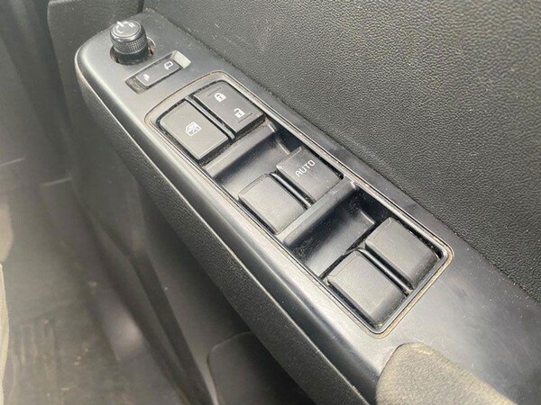 Used Isuzu D-Max 2023 for sale - 74989982: Photo 21