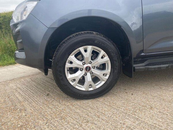 Used Isuzu D-Max 2023 for sale - 74989982: Photo 6