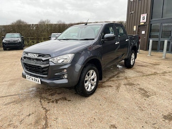 Isuzu - D-Max