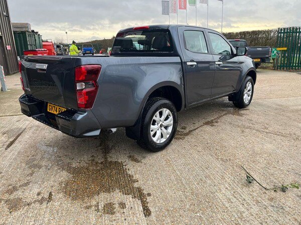 Used Isuzu D-Max 2024 for sale - 74989968: Photo 6