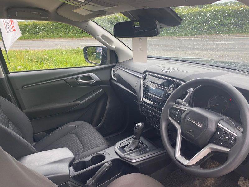 Used Isuzu D-Max 2023 for sale - 76645057: Photo 14