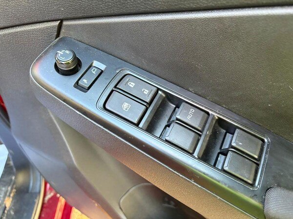 Used Isuzu D-Max 2024 for sale - 74990763: Photo 13