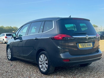 Used Vauxhall Zafira Tourer 2015 for sale - 78659747: Photo