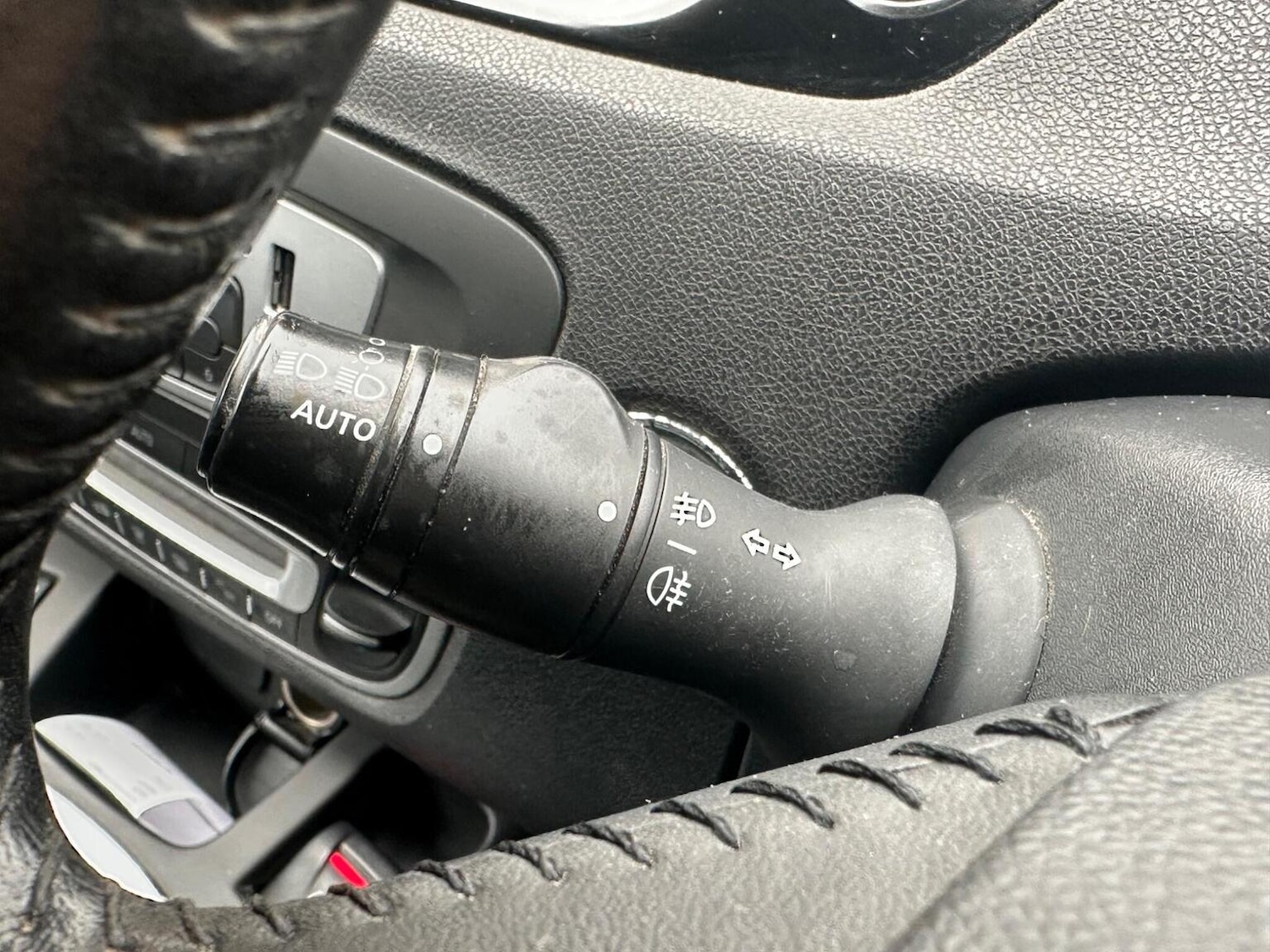 Used Renault Scenic 2015 for sale - 77668450: Photo 25