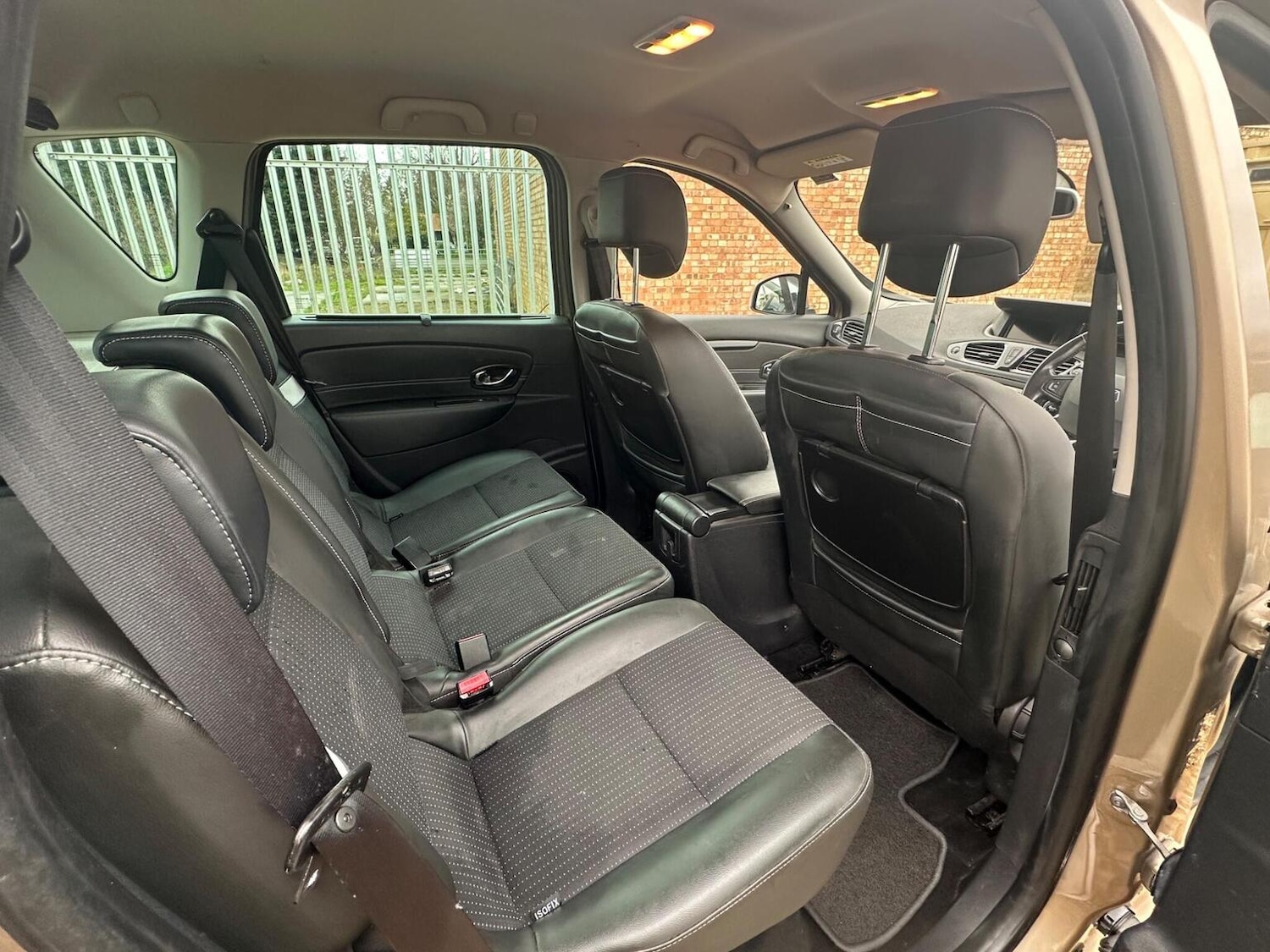 Used Renault Scenic 2015 for sale - 77668450: Photo 31