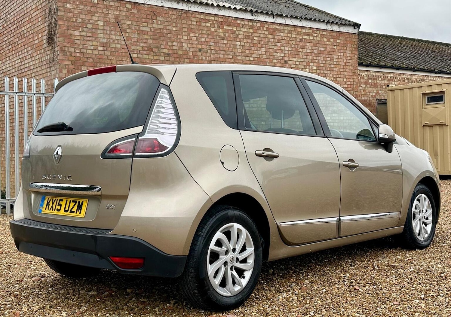 Used Renault Scenic 2015 for sale - 77668450: Photo 4