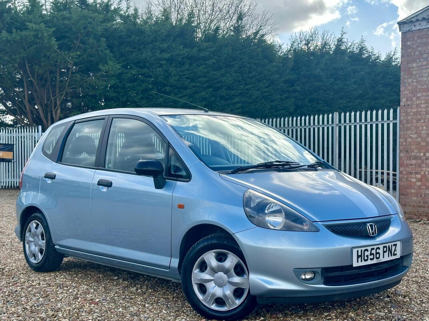 Used Honda Jazz 2006 for sale - 77836871: Photo 2