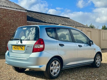 Used Honda Jazz 2006 for sale - 77836871: Photo
