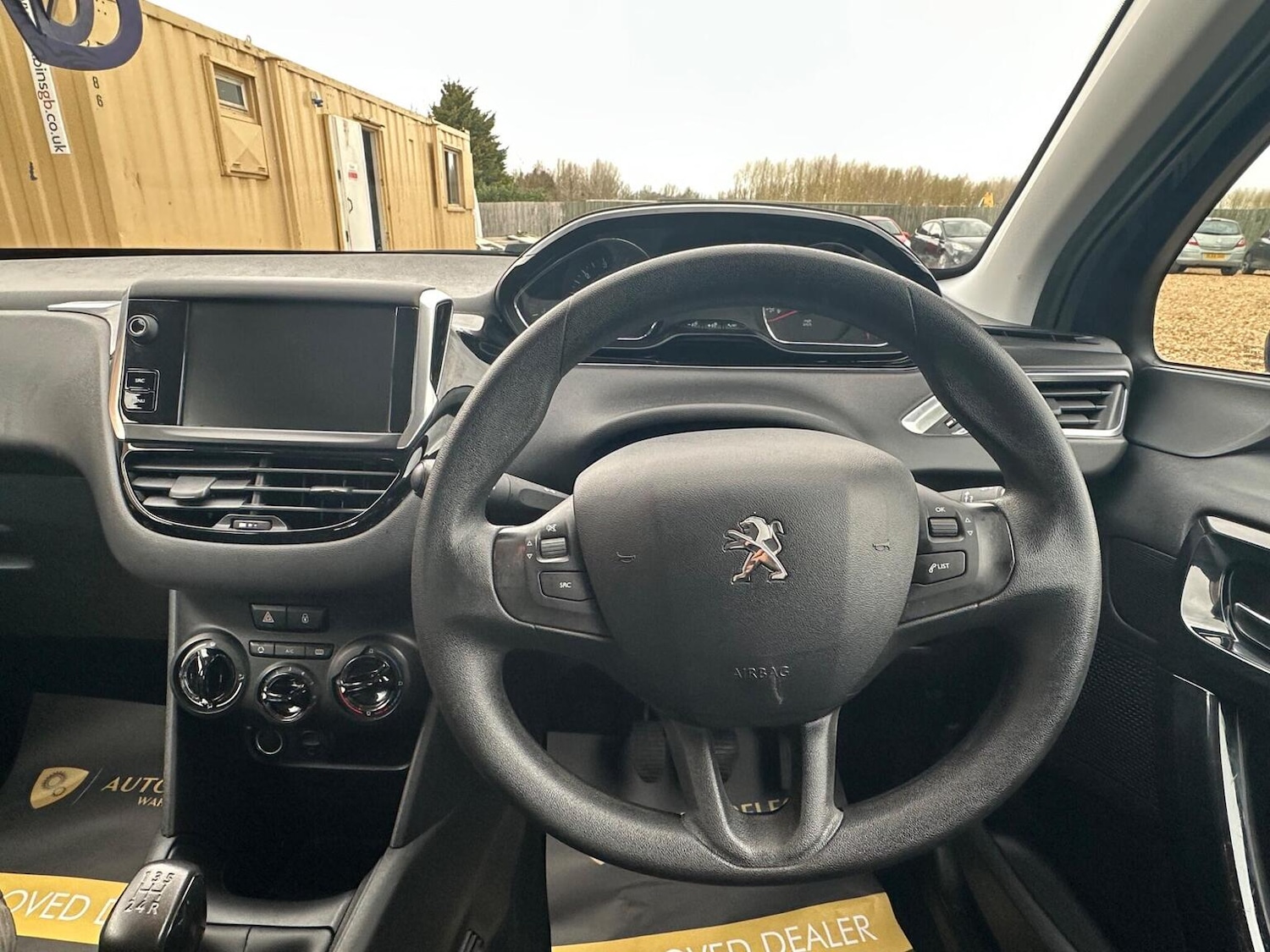 Used Peugeot 208 2015 for sale - 78084516: Photo 19