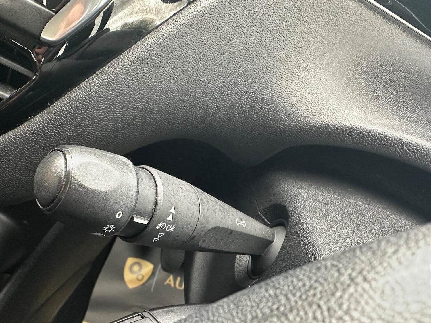 Used Peugeot 208 2015 for sale - 78084516: Photo 22