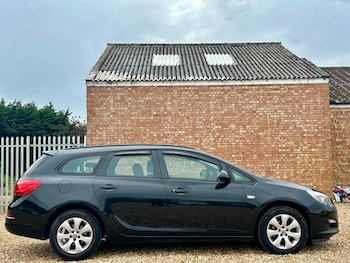Used Vauxhall Astra 2015 for sale - 78659855: Photo