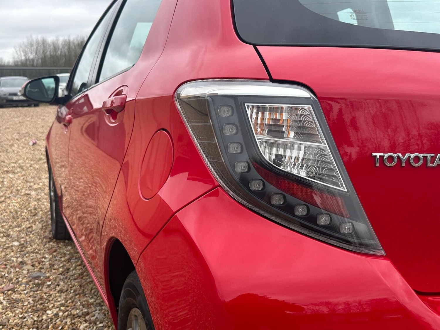 Used Toyota Yaris 2014 for sale - 78084512: Photo 13