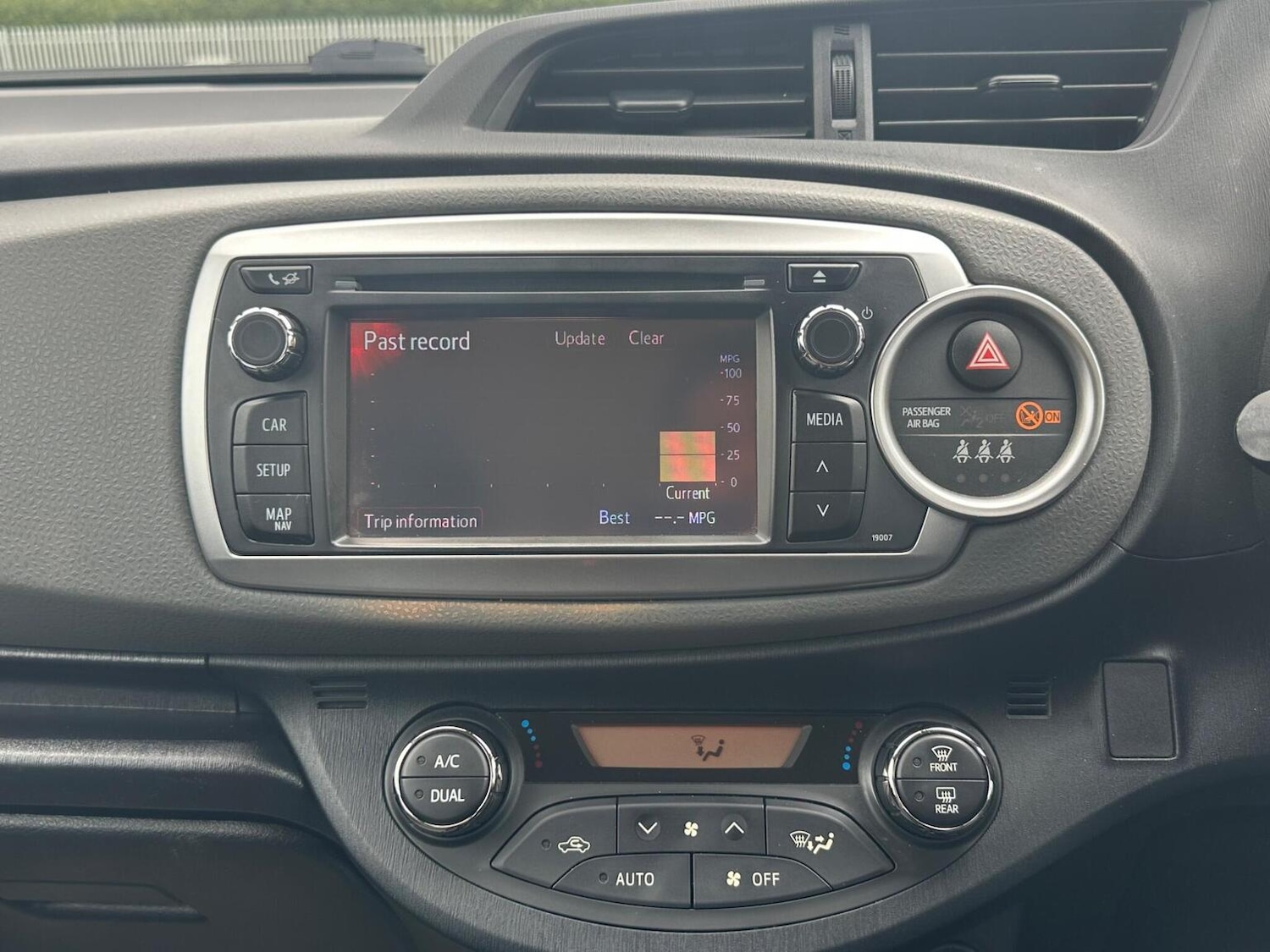 Used Toyota Yaris 2014 for sale - 78084512: Photo 36