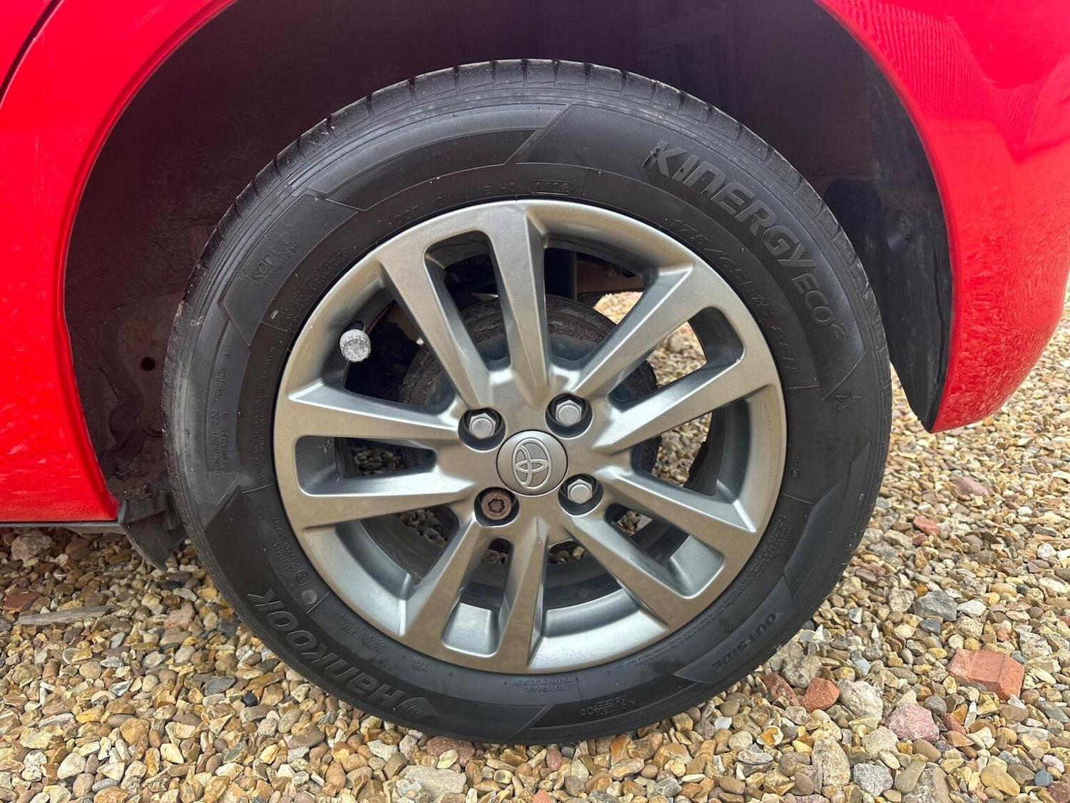 Used Toyota Yaris 2014 for sale - 78084512: Photo 38