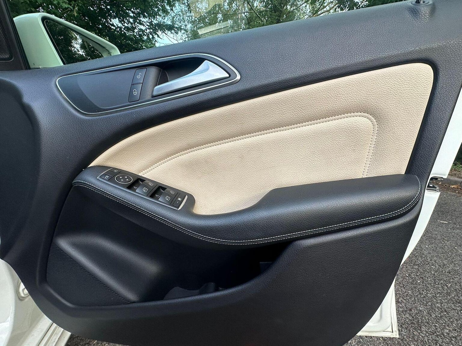 Used Mercedes-Benz B Class 2015 for sale - 77668693: Photo 22