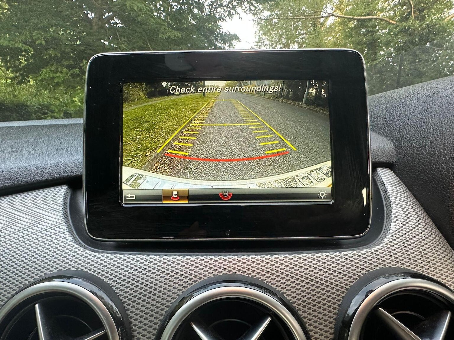 Used Mercedes-Benz B Class 2015 for sale - 77668693: Photo 35